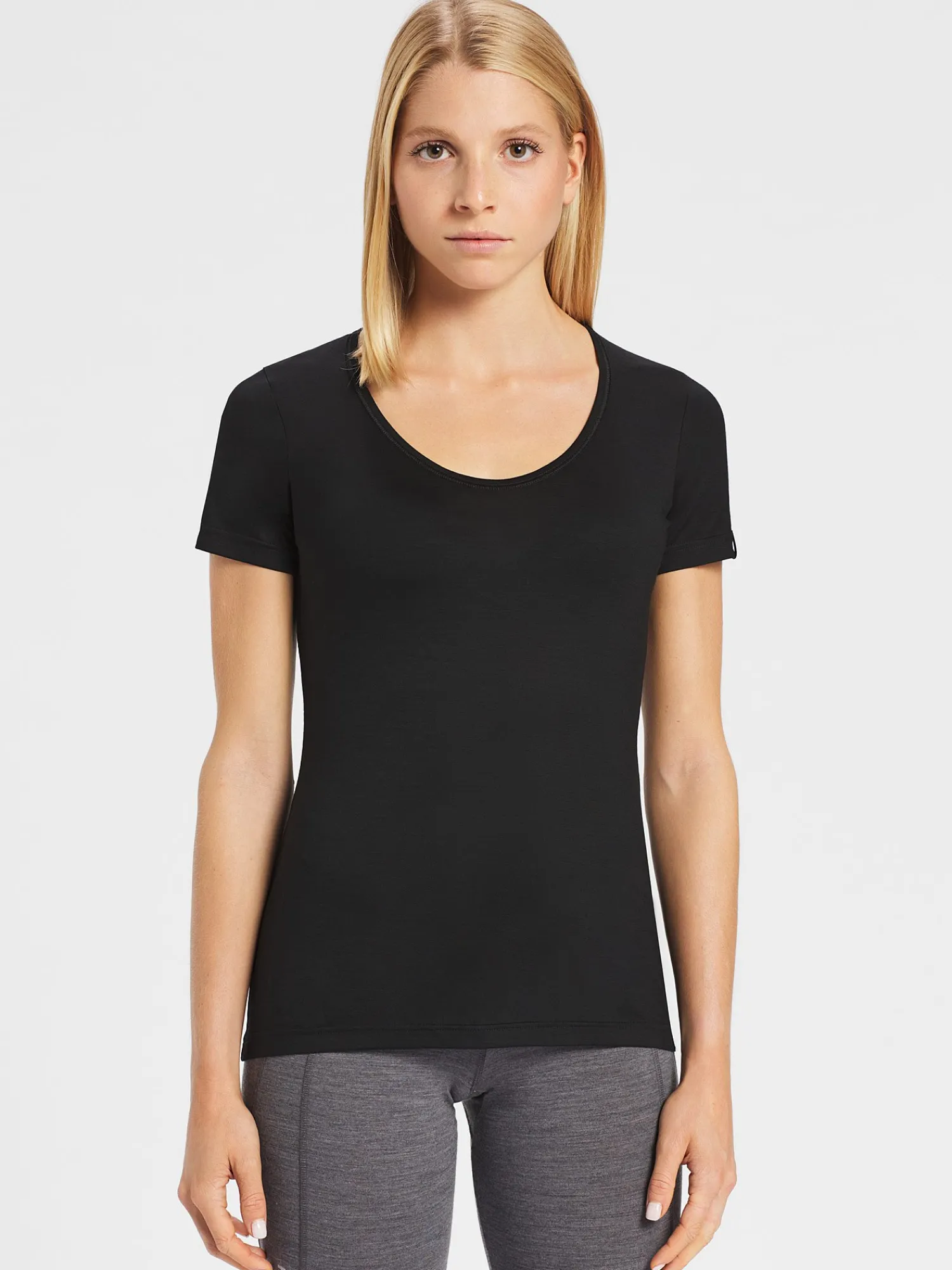 New Rewoolution ALEXANDRIA - t-shirt in merino jersey 140 gr per donna in colore nero