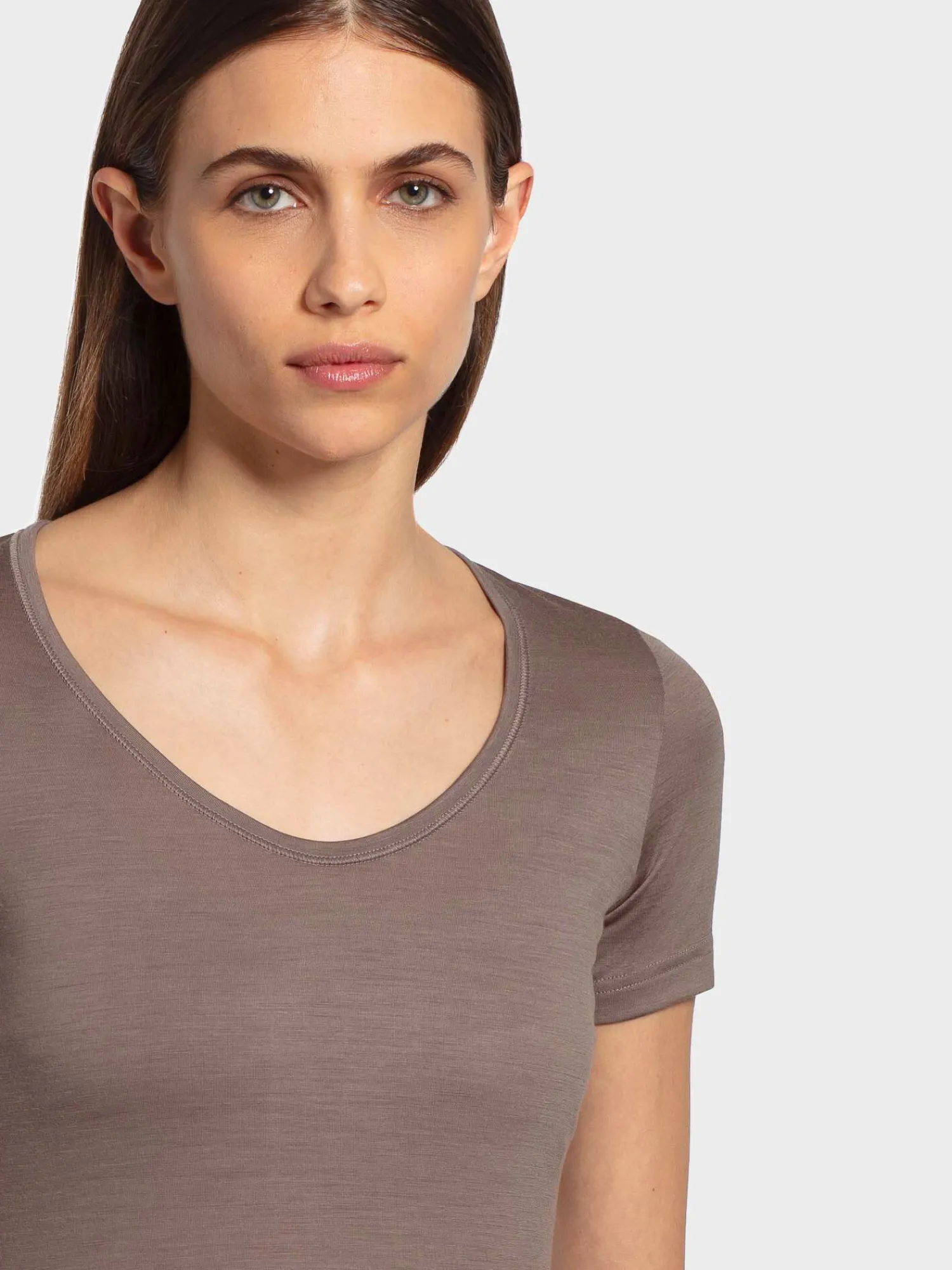 Online Rewoolution ALEXANDRIA - t-shirt in merino jersey 140 gr per donna in colore marrone