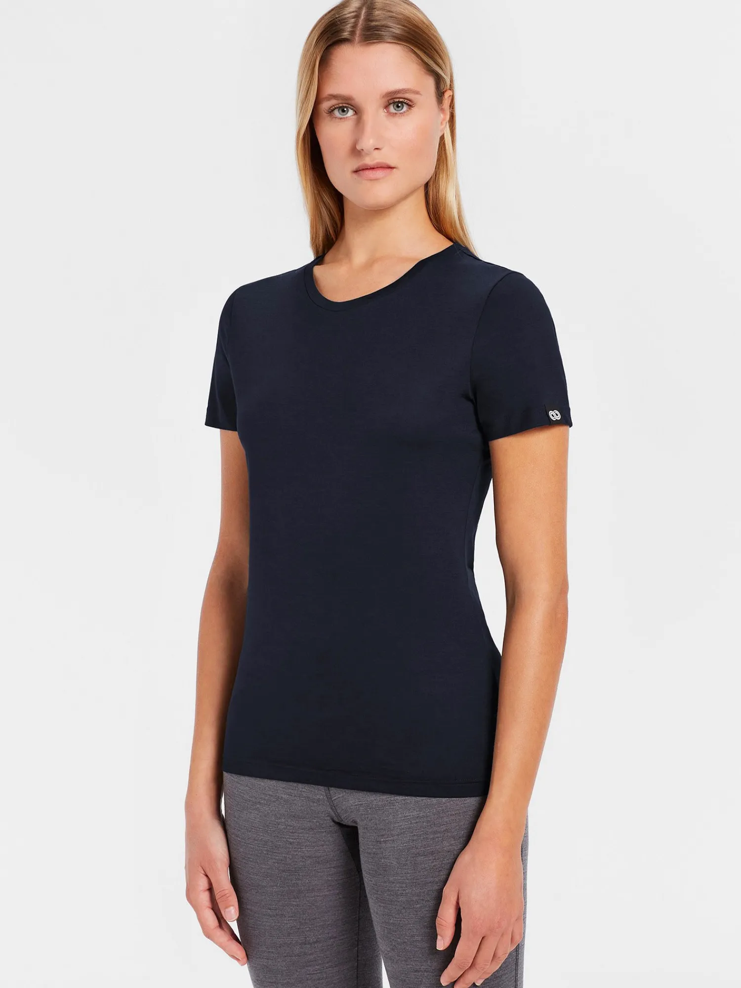 Hot Rewoolution CHERRY - t-shirt in merino jersey 140 gr per donna in colore blu