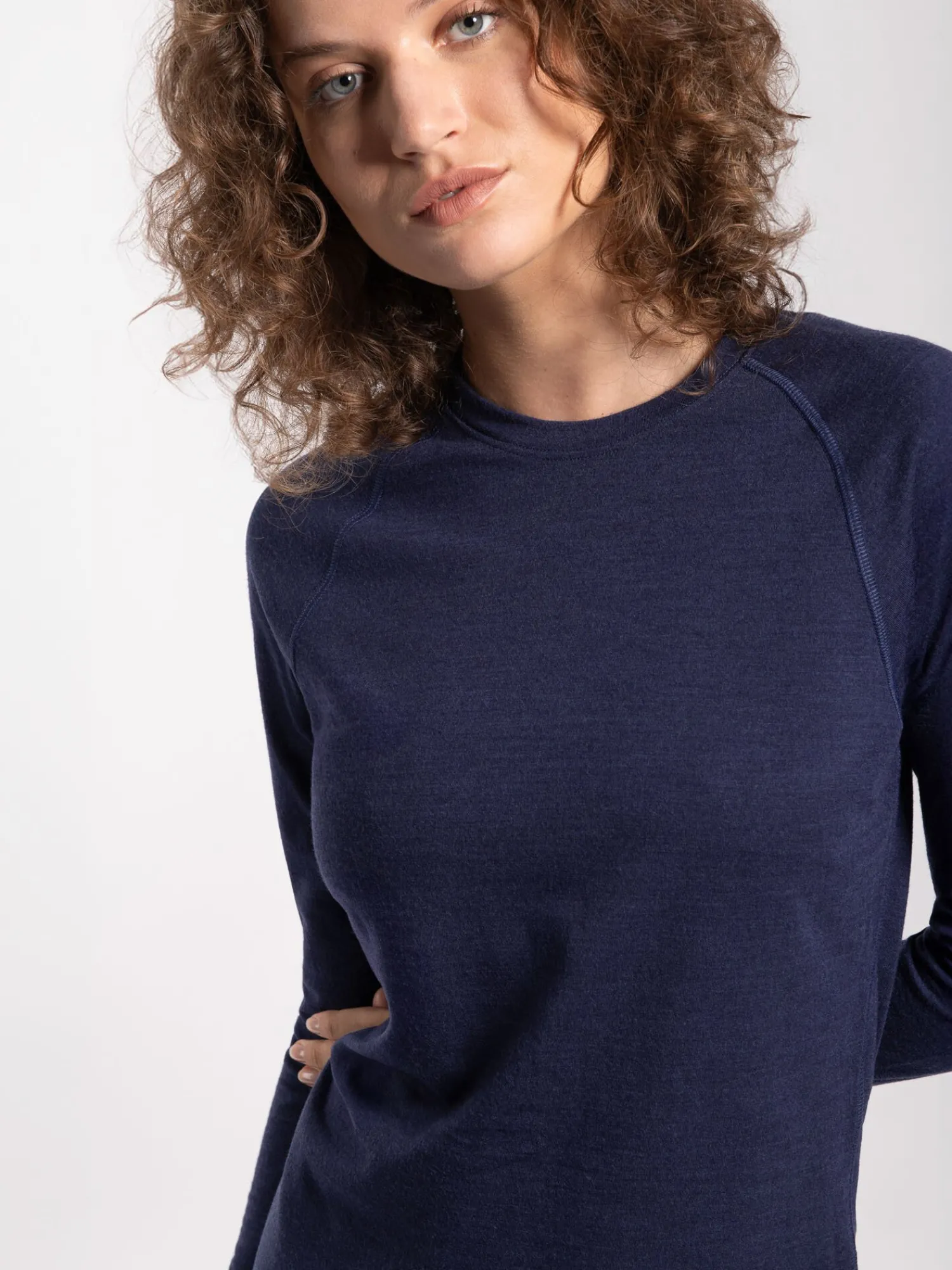 Online Rewoolution GRAHAM - t-shirt 210 gr per donna in colore blu