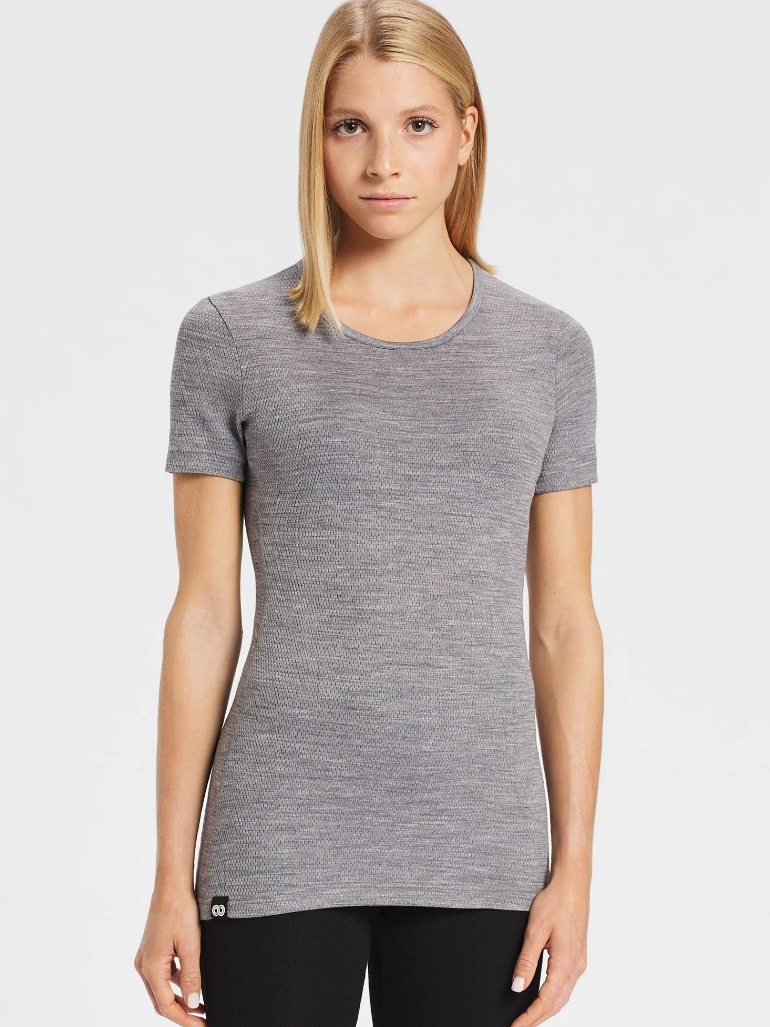 Sale Rewoolution SKIN - t-shirt in merino mesh 180 gr per donna in colore grigio