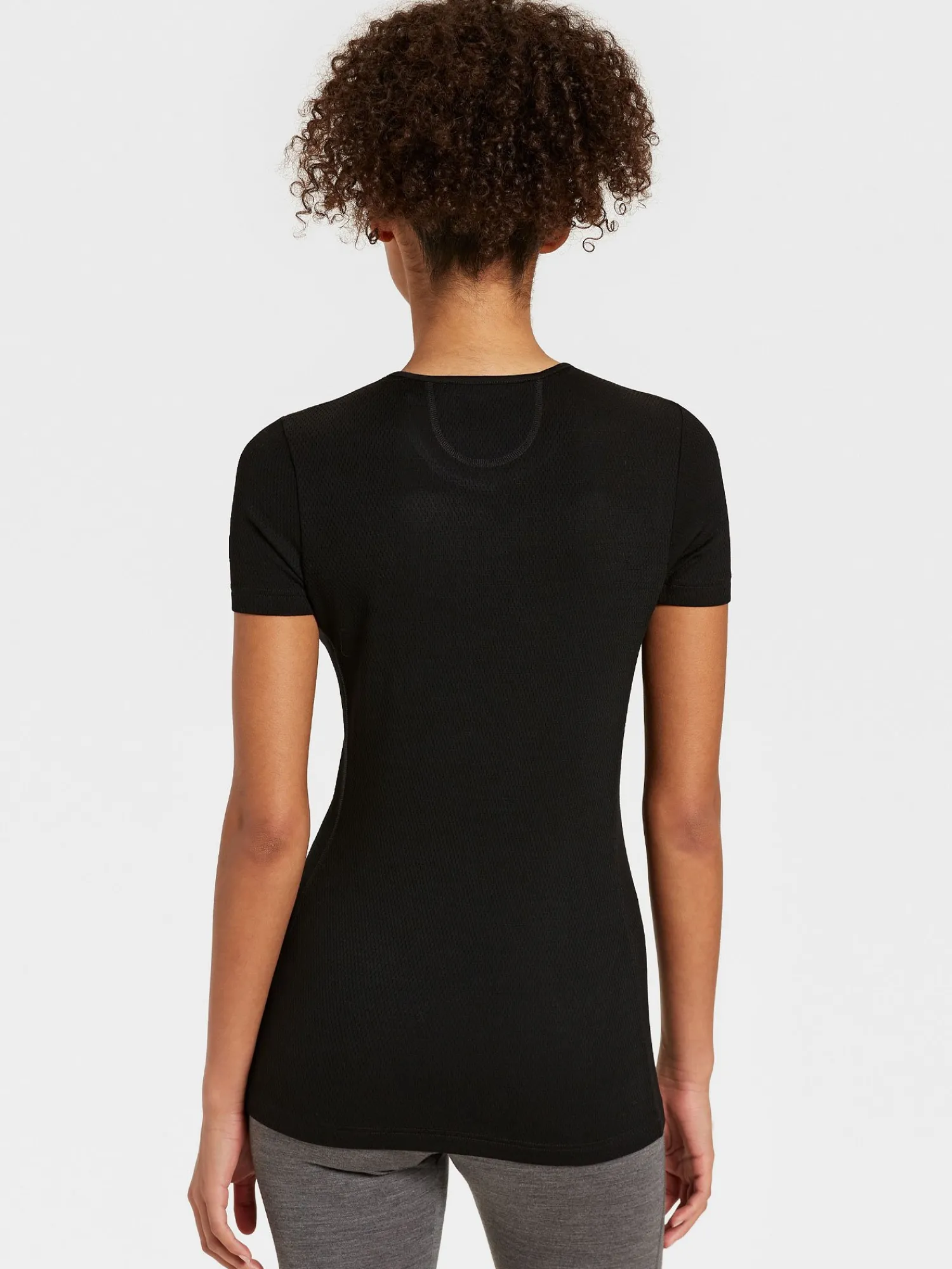 Best Rewoolution SKIN - t-shirt in merino mesh 180 gr per donna in colore nero