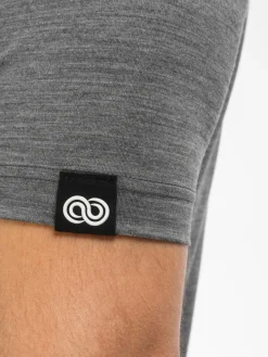 Discount Rewoolution TRICK - t-shirt in merino jersey 140 gr per uomo in colore grigio